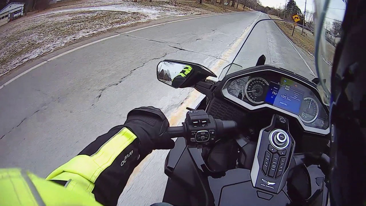 Test Ride Of The 2019 Goldwing DCT Tour