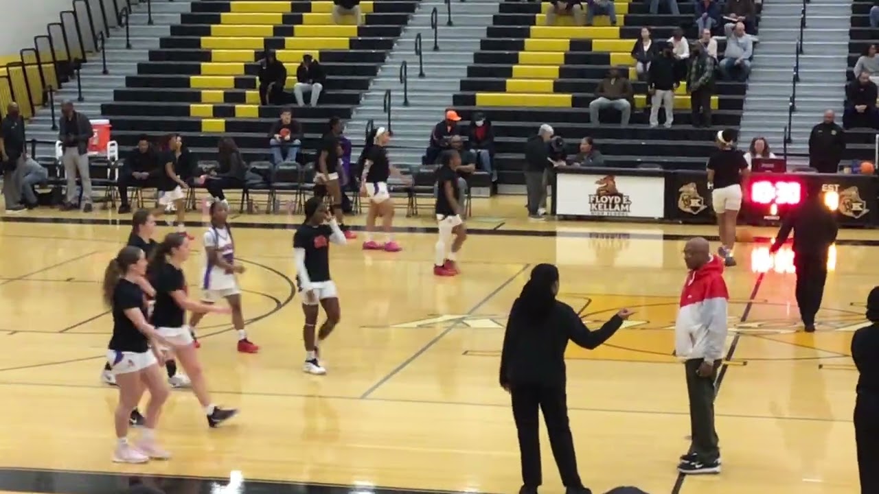 Warmups - Princess Anne Cavaliers and Deep Creek Hornets