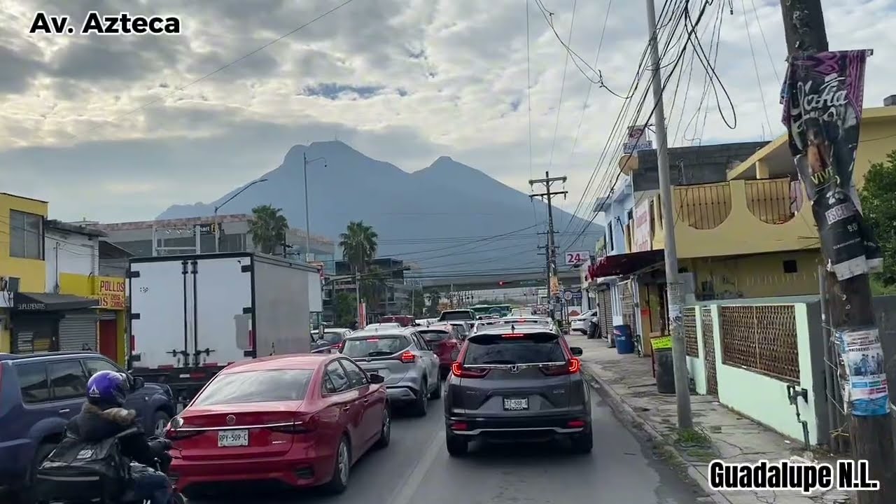 Desde Av.Morones P. hasta Av.Tolteca 