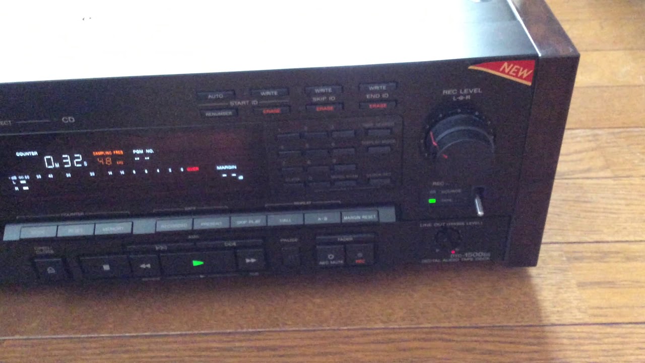 SONY DTC1500-ES ②