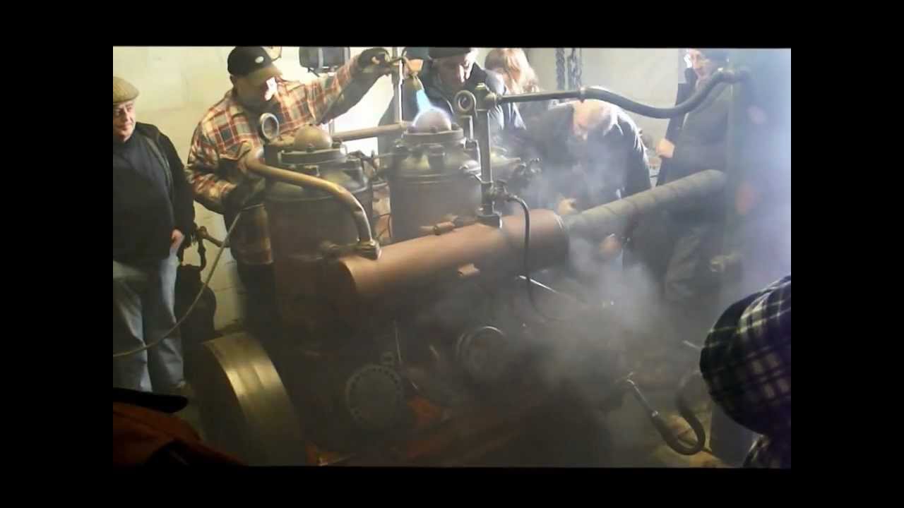 Gardner twin cylinder, hot bulb, 2 stroke engine