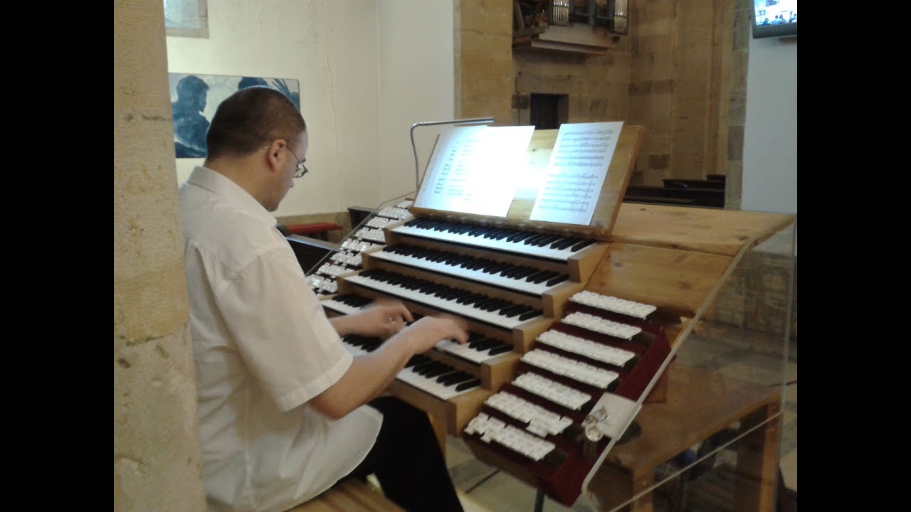 Master Norbert Itrich playing Easter Sunday. (31-03-2013)