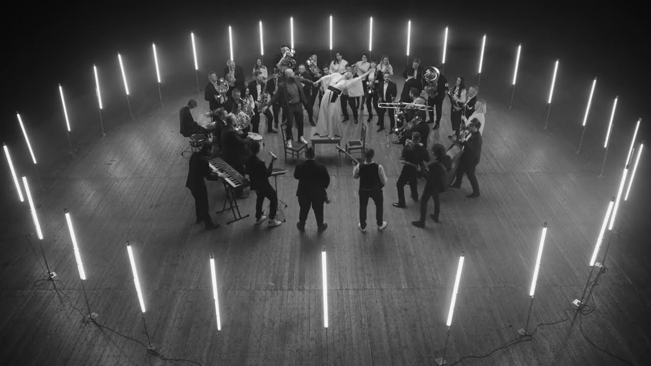 WINDRAP! Orchestra: Znamy się tak krótko | Narodowa Orkiestra Dęta, Maria Sadowska, NO LOGO, Liroy