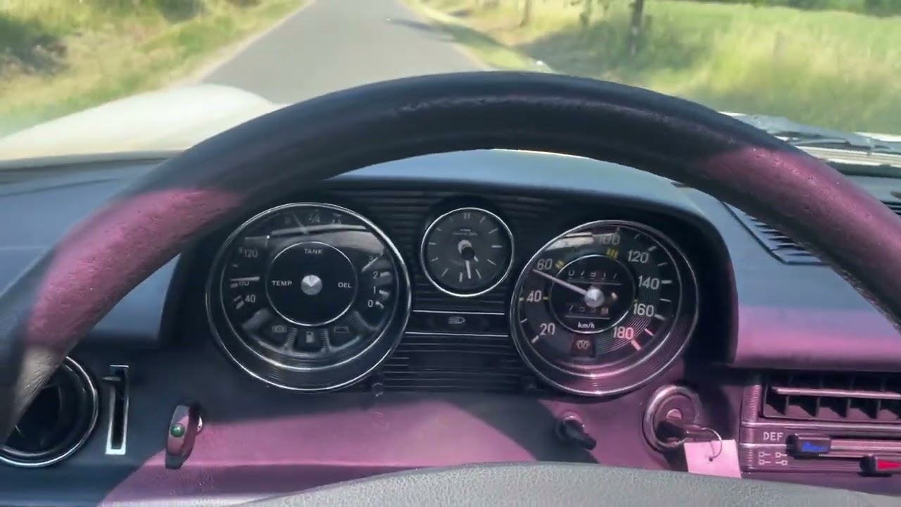 Short  test drive Mercedes w115 240D 3.0 80hp 5 cilinder 1974 . For sale!!