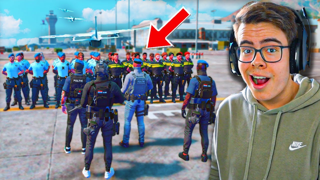 GEMEEN Zijn Tegen POLITIE/KMAR Bij DSI OPEN DAG! 😂