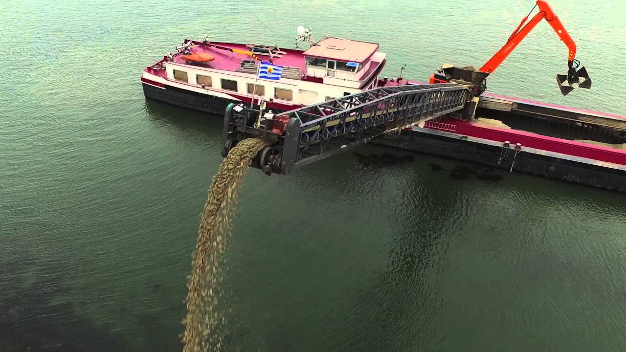 Zandhandel Faasse - strand ophogen Wemeldinge