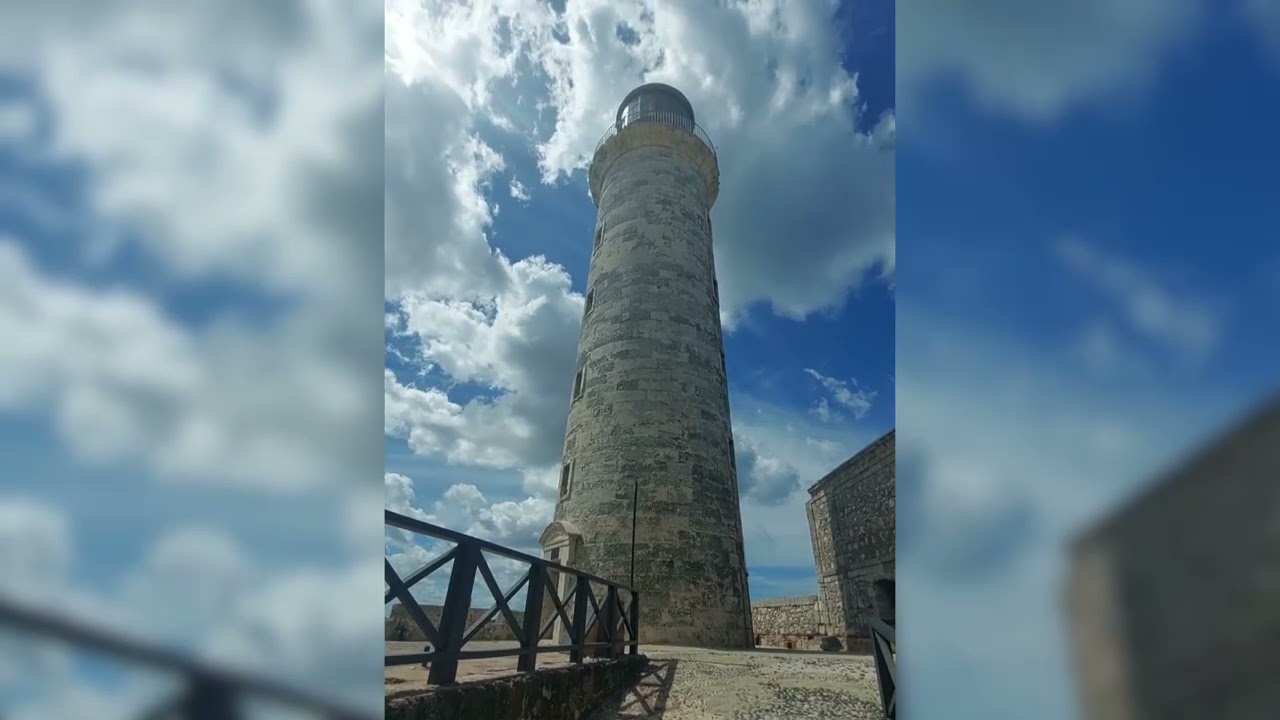 La Habana 🇨🇺 - Boat tour and old Havana 🛥 - PART 3
