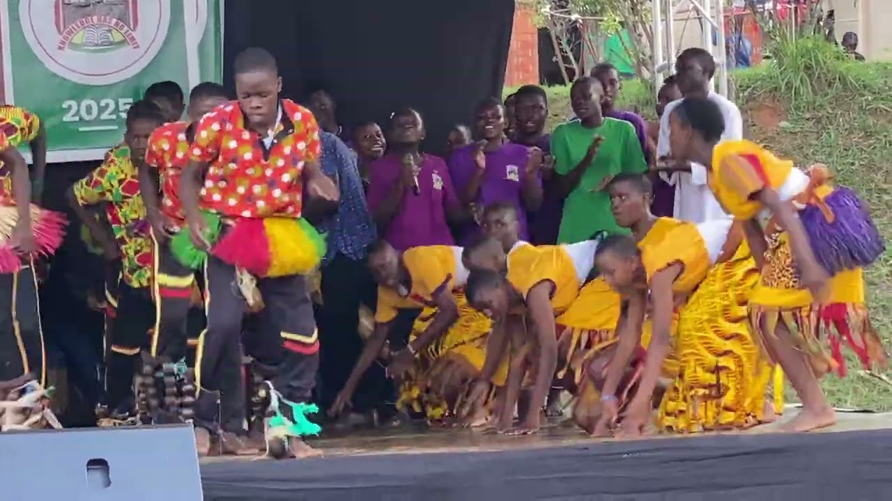 Orunyege ntogoro by Purple house