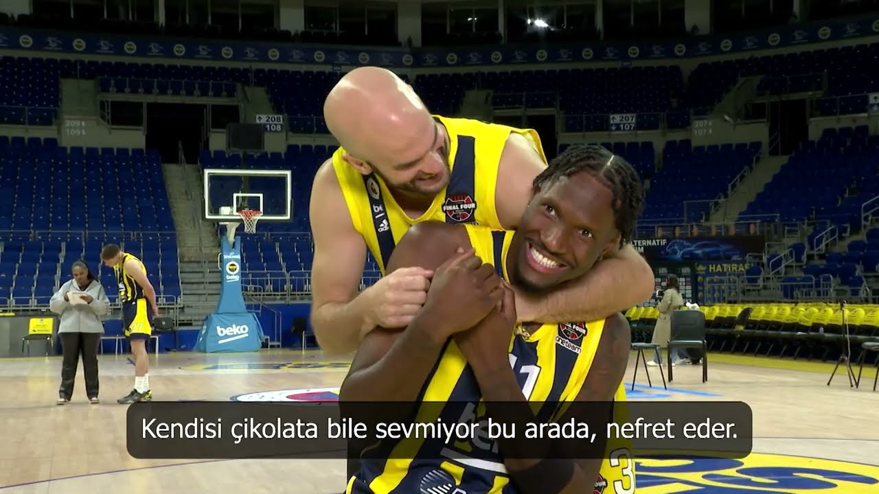 Nigel Hayes-Davis, Nick Calathes hakkında bize bazı ipuçları veriyor 👀👇