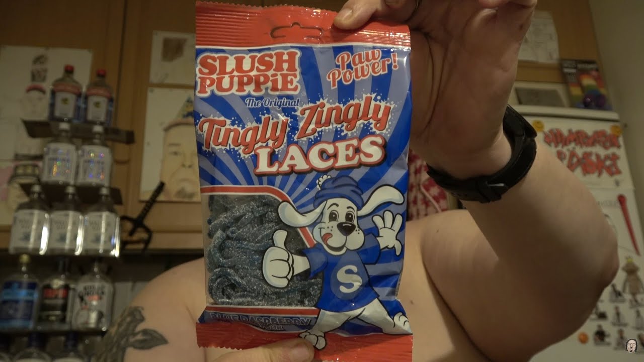Hampaaton läski syö: Osa 4326 - Slush Puppie Tingly Zingly Laces Blue Raspberry Flavour