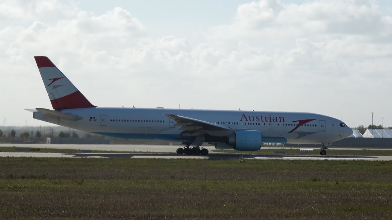 Austrian Airlines Boeing 777-2Q8ER OE-LPE at Leipzig-Halle Airport