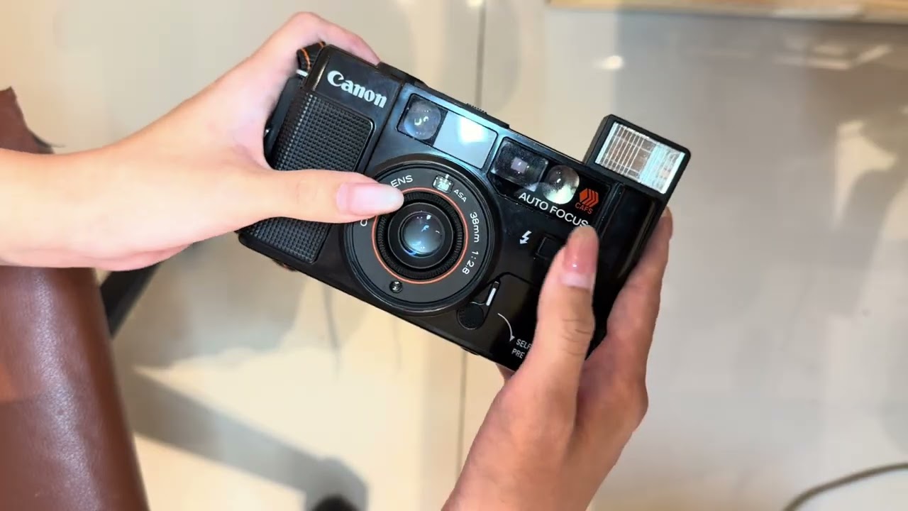 Обзор и тестирование на макетной пленке легендарной пленочной фотокамеры Canon AF35m.