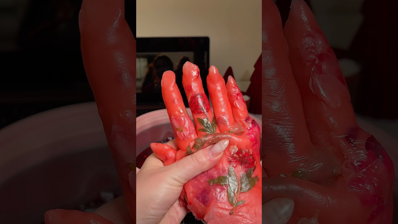 ASMR SELF CARE NIGHT MRS. CLAUSE edition ♥️🤶🏻 