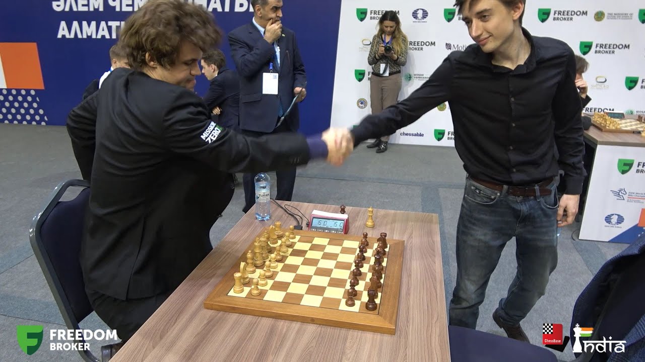 Carlsen and Dubov speak just 1 line with each other after the game! World Rapid 2022