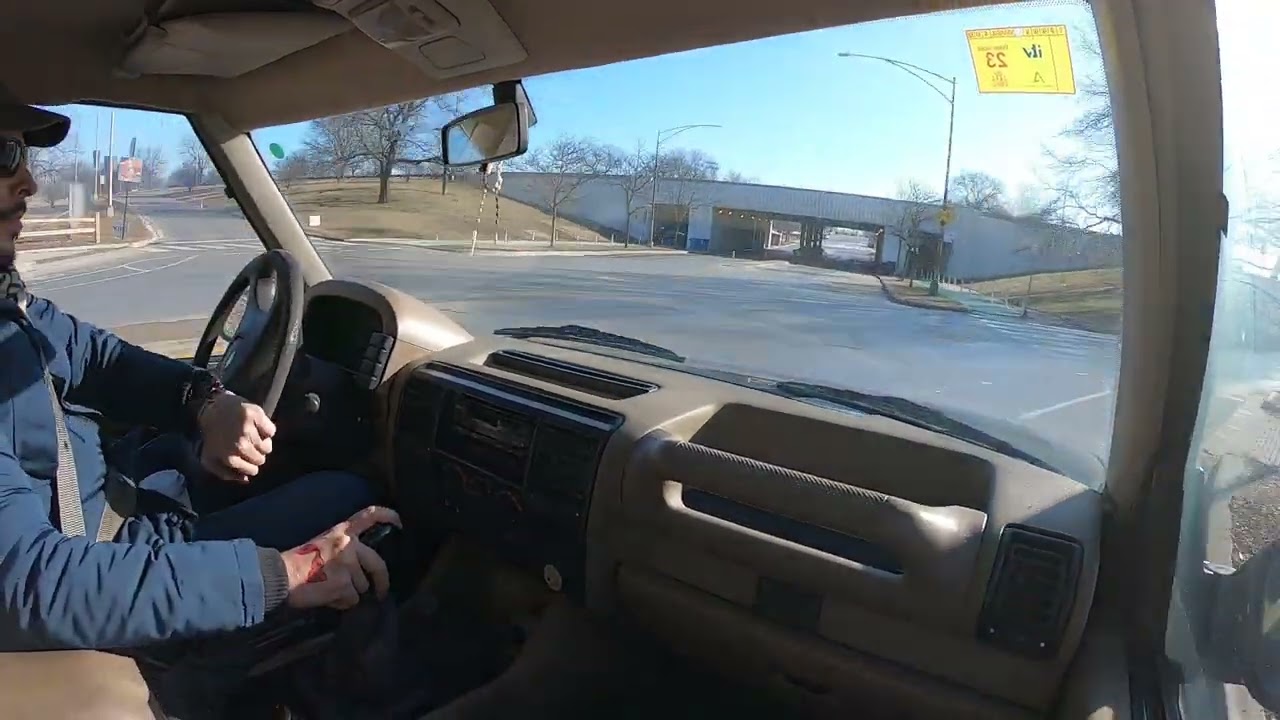1996 Land Rover Discovery 300 Tdi - 5 speed - Driving Video