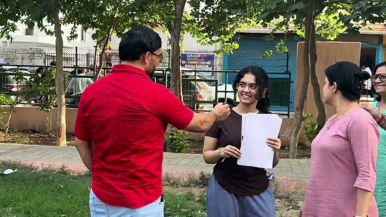 Neet UG Re Exam Students Reactions , Physics Ne Sapne Tode 🥹, Re Neet 2026 