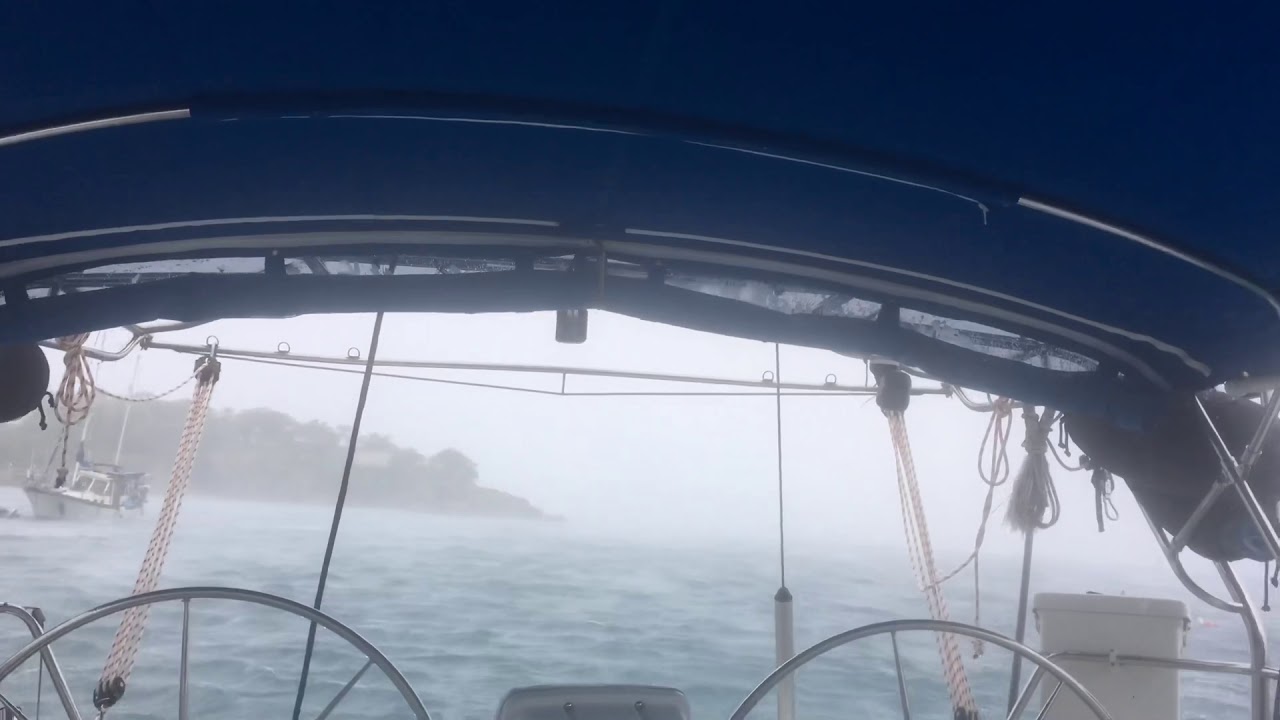 Sitting out a hurricane on a mooring!!!!!!!😮😮😮