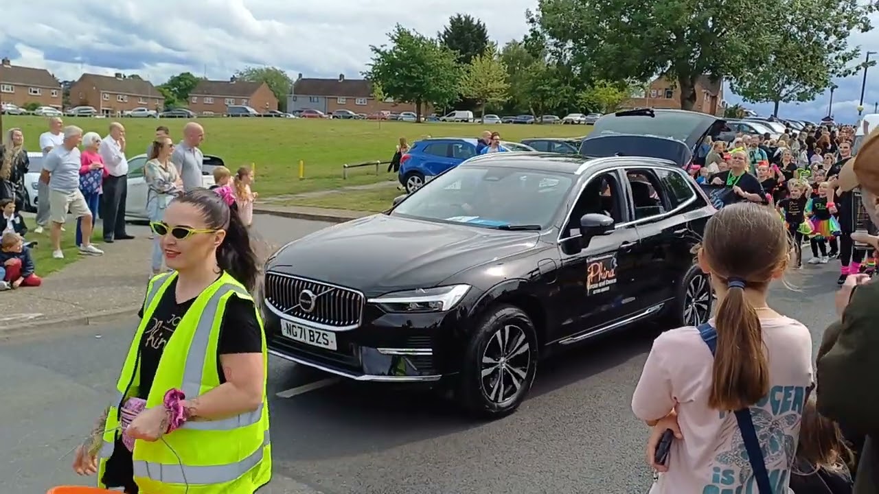 Braintree carnival parade 2025