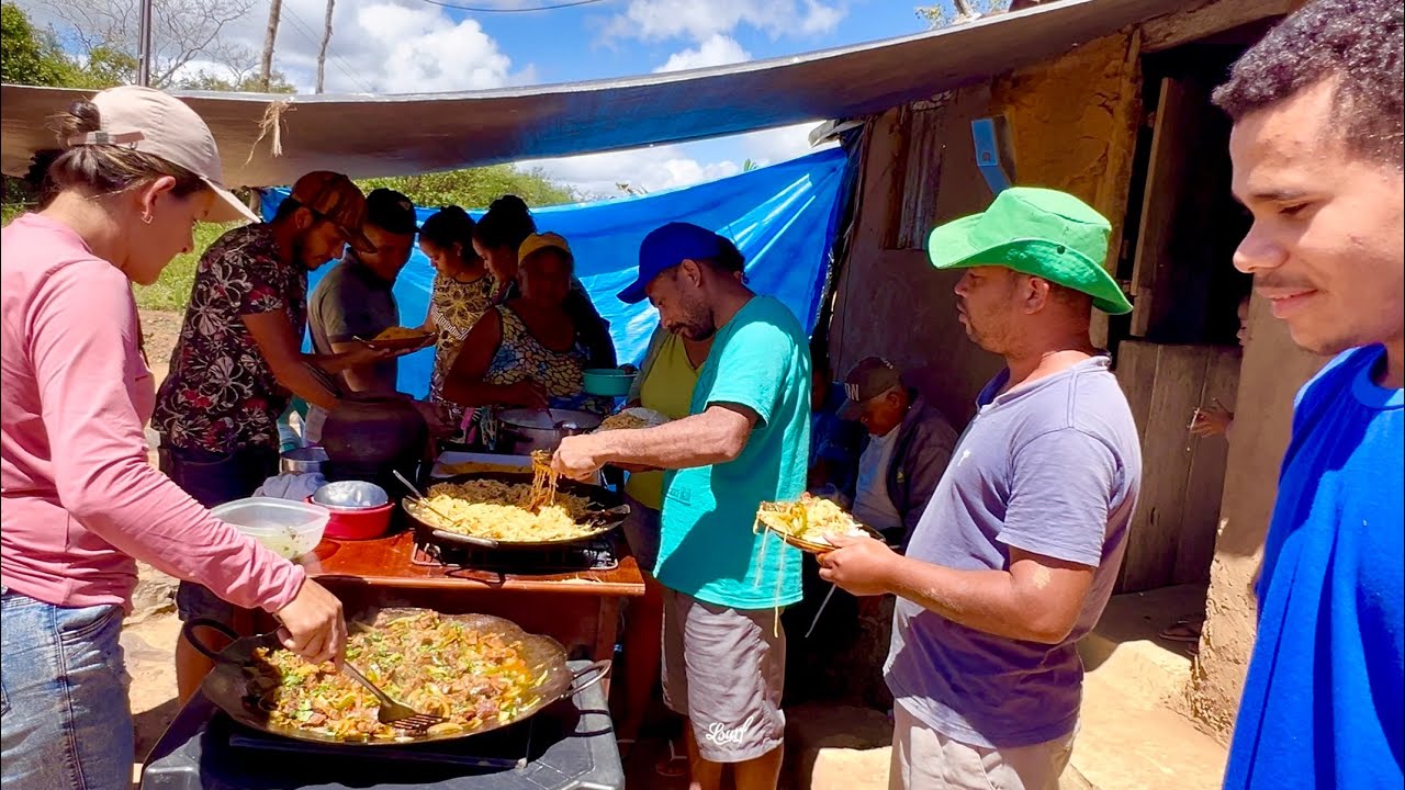 ALMOÇO NA ROÇA E REFORMA DO FOGÃO A LENHA DE ALINE 