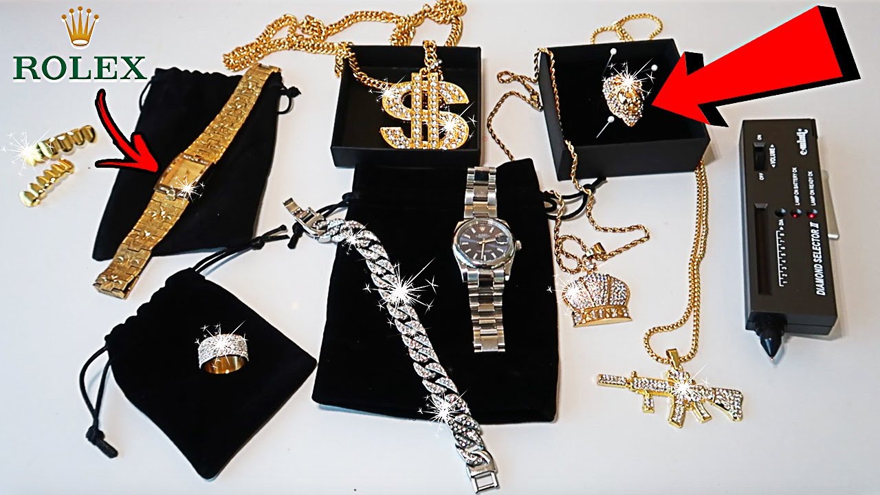 JEWELRY STORE DUMPSTER DIVING JACKPOT!! FOUND ROLEX!! BEST JEWELRY DUMPSTER DIVING JACKPOT!!