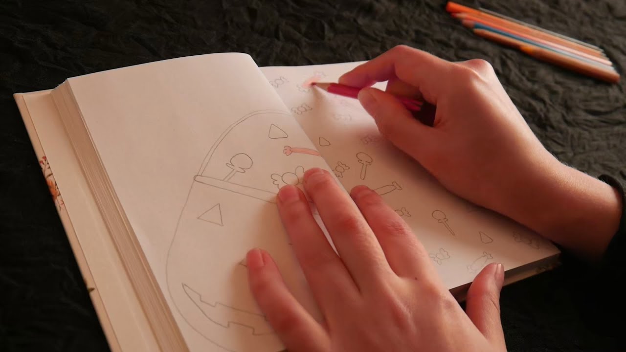 ASMR Coloring October's 🌡️ (no talking)