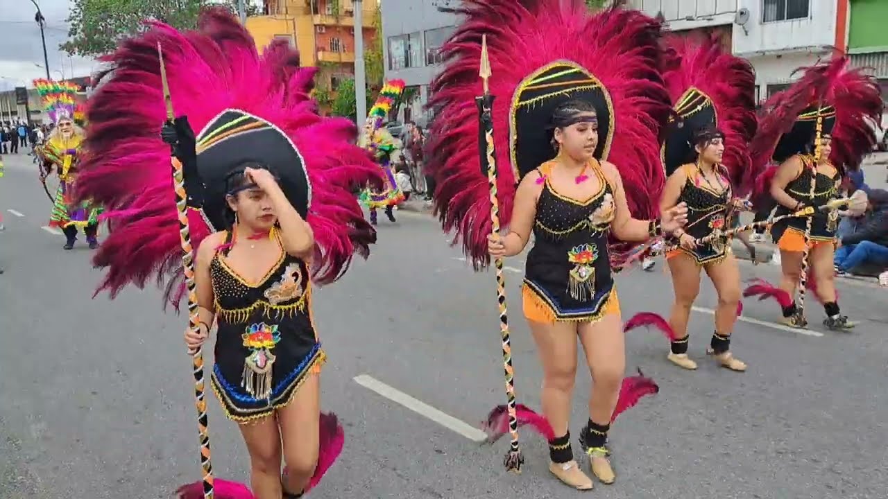 Entrada folclorica en charrúa 2025