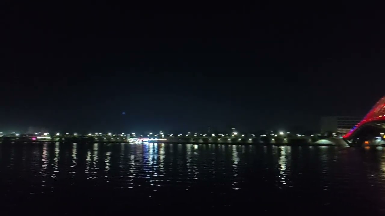 night view of atal bridge 🌉,#atalbridge #ahmedabad #sabarmatiriverfront