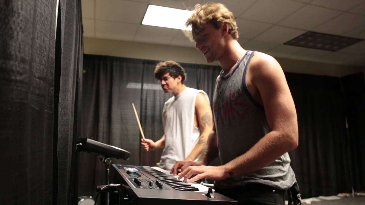 SOUNDS LIVE FEELS LIVE // NORTH AMERICA PT 3