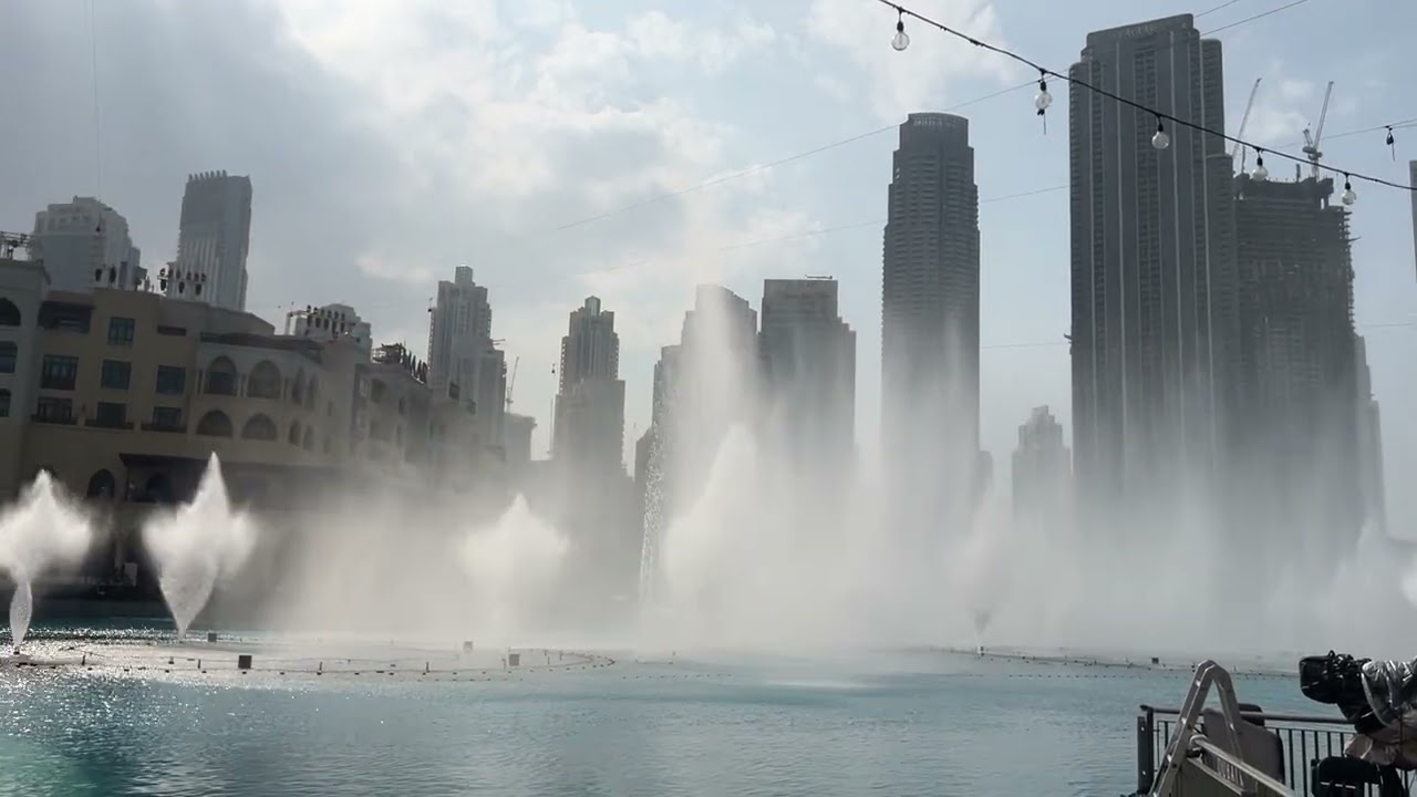 Dubai Fountain - All Night Long - 29th December 2025 - 1.35pm