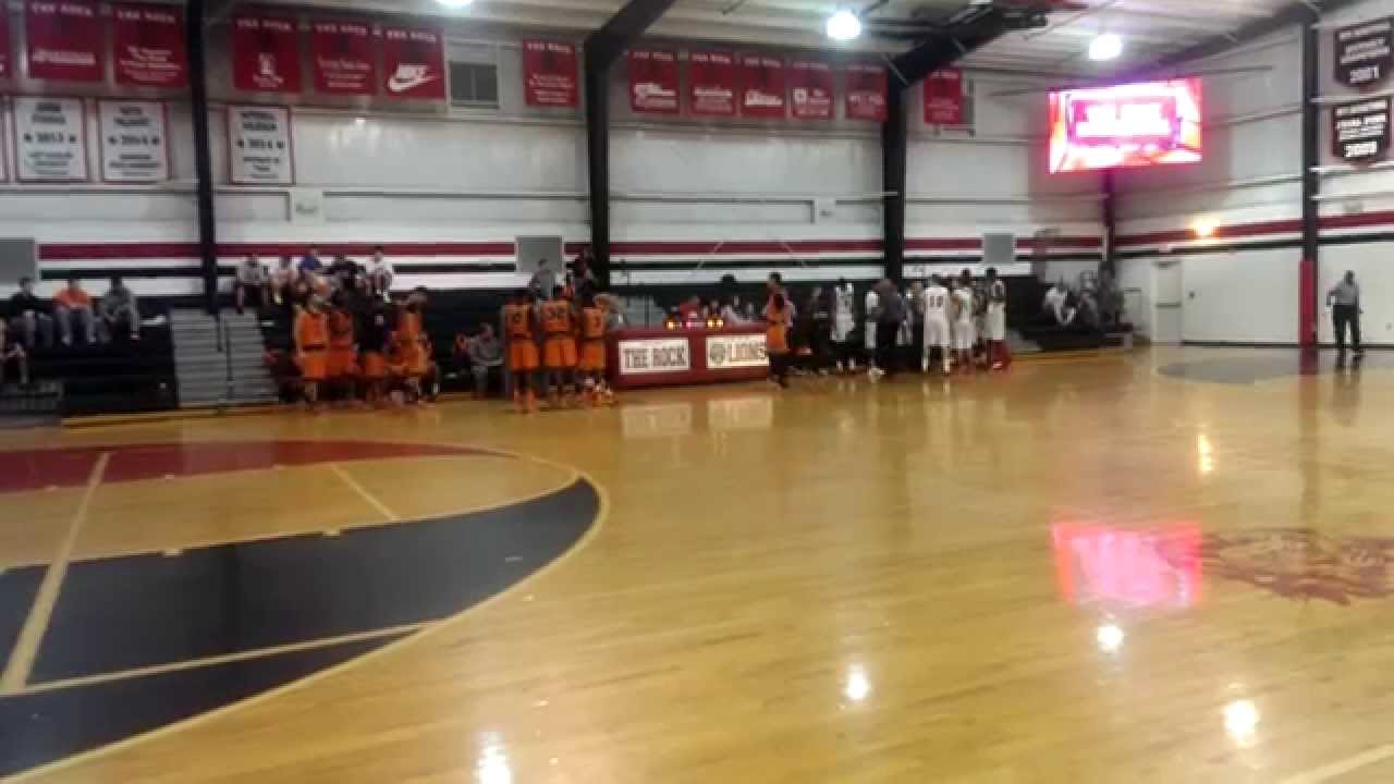 Mitchell Wilbekin hits shot to tie game