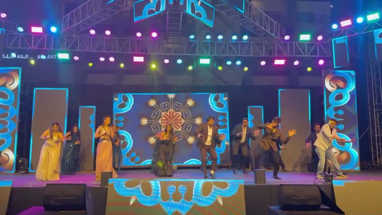 Friends Sangeet Dance Performance 🔥 | This Wedding Stage Went Crazy