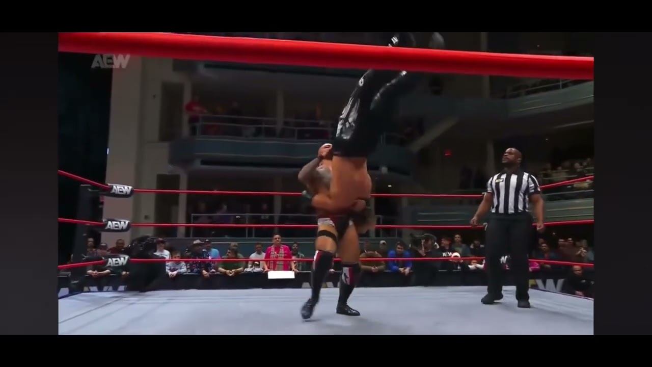 AEW Best Moves - Ricochet vs Will Ospreay - 12/21/24