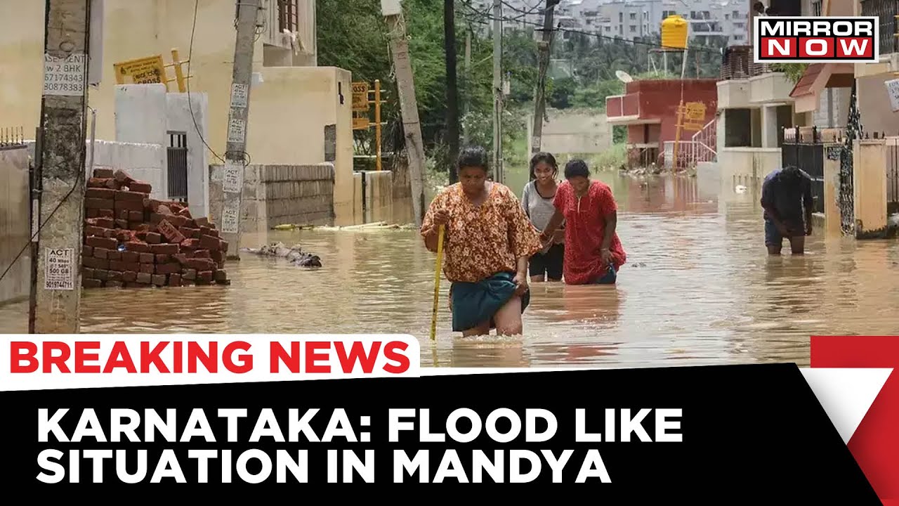Karnataka: Flood Like Situation In Mandya Dist.; Villagers Carry Mortal Remains In Chest Deep Water