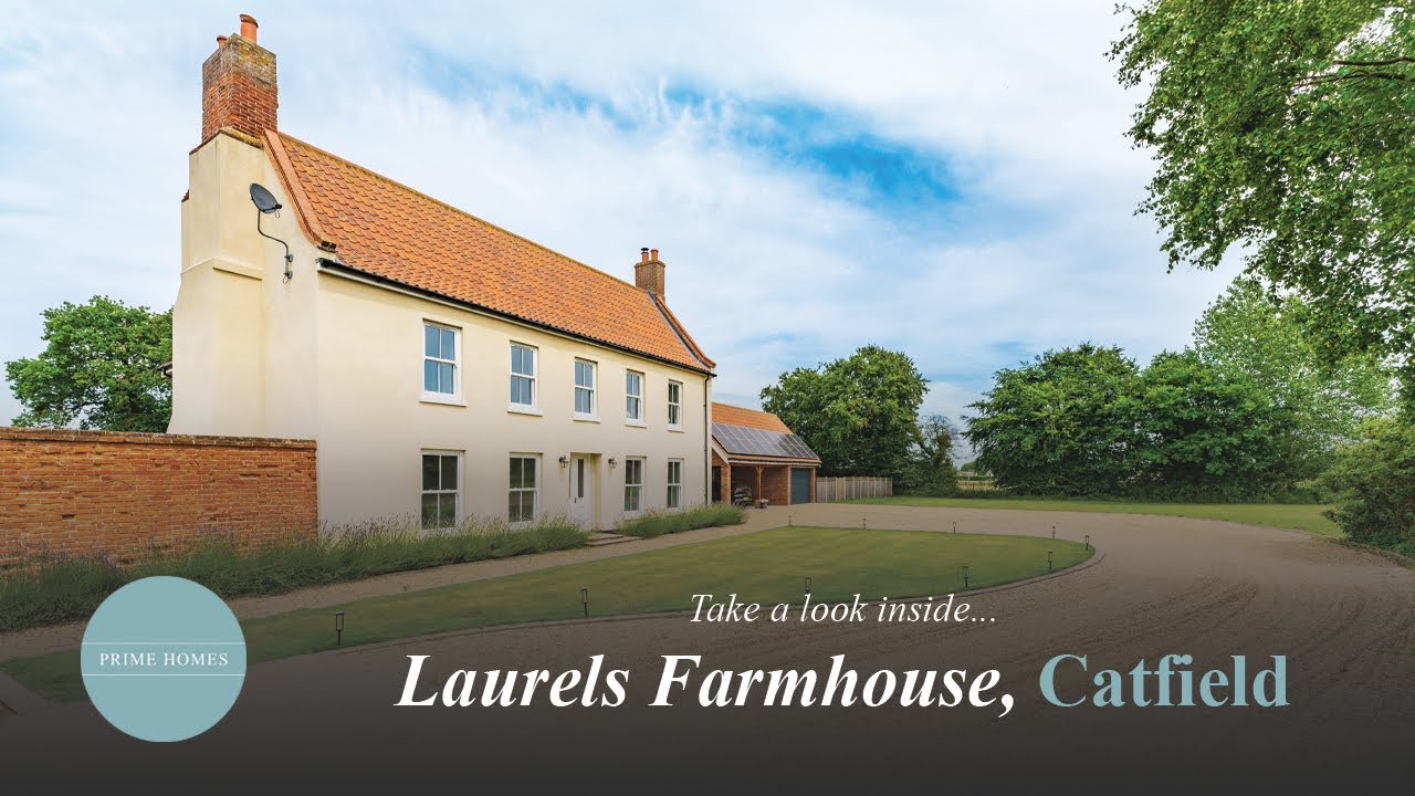 Norfolk Country Living | Refined 19th-Century Farmhouse with Stunning Field Views