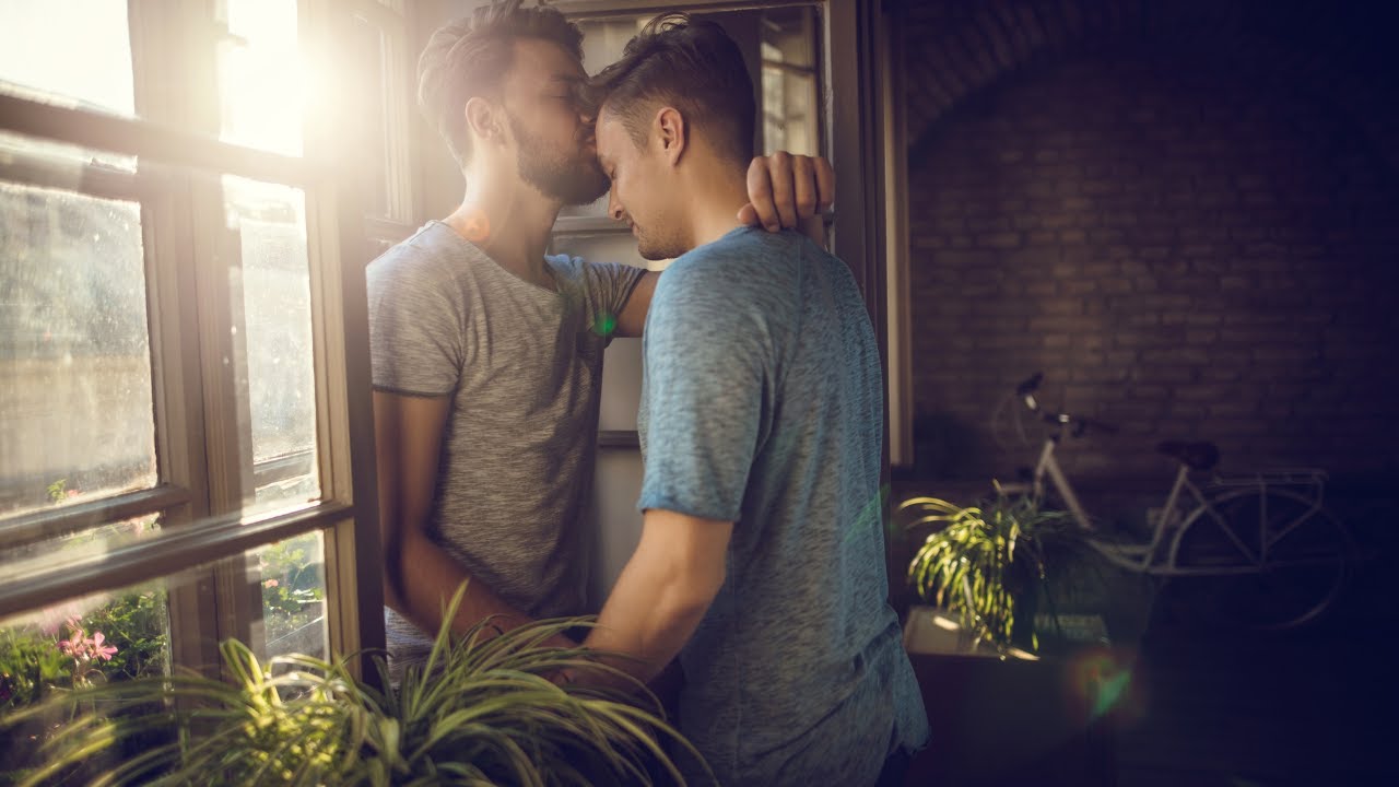 Proof that you CAN find a relationship! (For gay men)