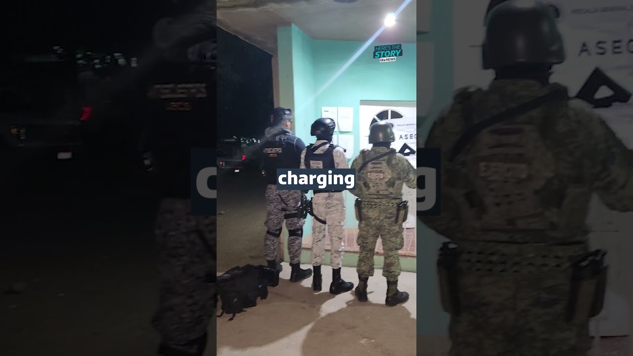 Mexican drug cartel force entire towns to pay for 'narco-wifi' or risk being killed #itvnews