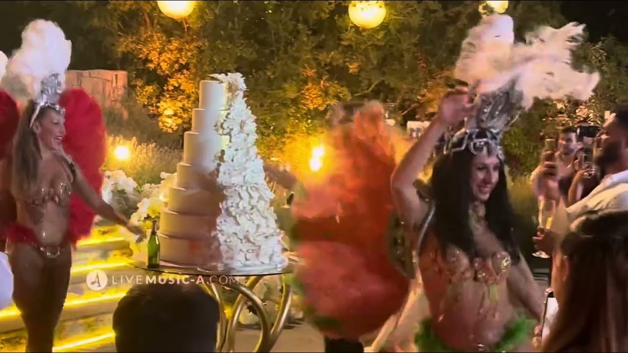Brazilian Samba Show After the Cake! Wedding Party Goes Wild!