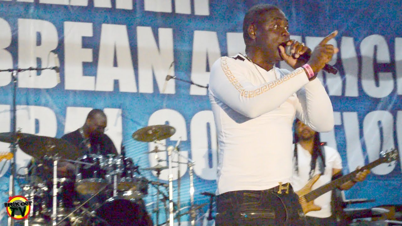 Singing Melody Live Performance | Unifest 2017 | Lauderdale Lakes, Florida