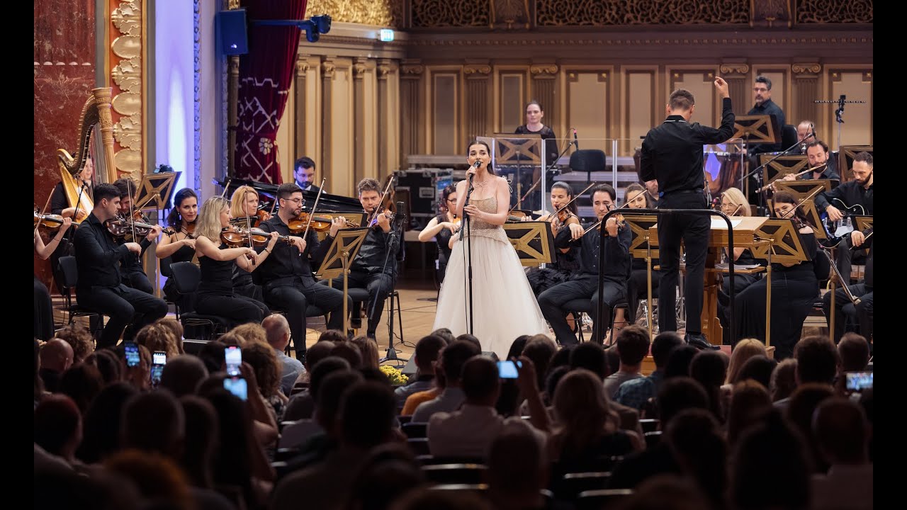 Alexandra Usurelu & Camerata Regala - Mai bine in doi (live la Ateneul Roman)
