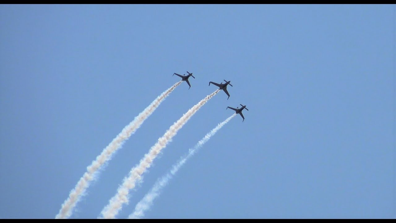 Meeting a&eacute;rien de Cambrai 2018 la patrouille REVA