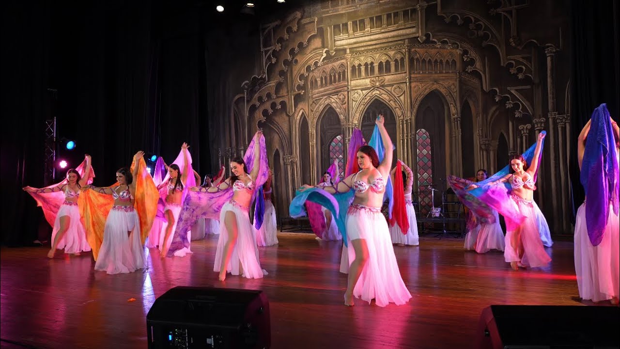Zekrayat - Apertura en Ilham / Escuela de Danzas Árabes Priscilla Villarreal