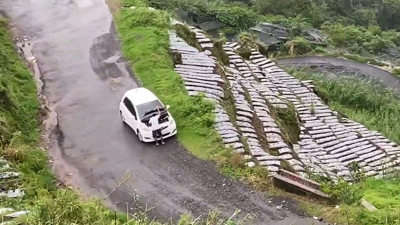 ADA YANG TAU INI JENIS MOBIL APA???