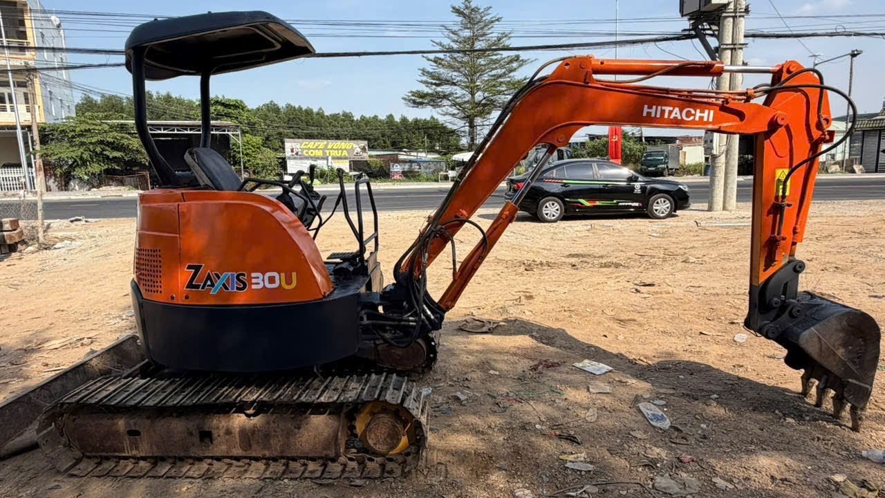 Hitachi Zasit 30-1 có đường búa và búa thủy lực chuẩn giá 150tr xe tại binh duong lh0772067640