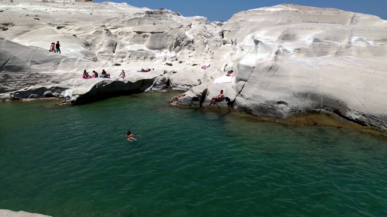 Milos - Sarakiniko - Firiplaka