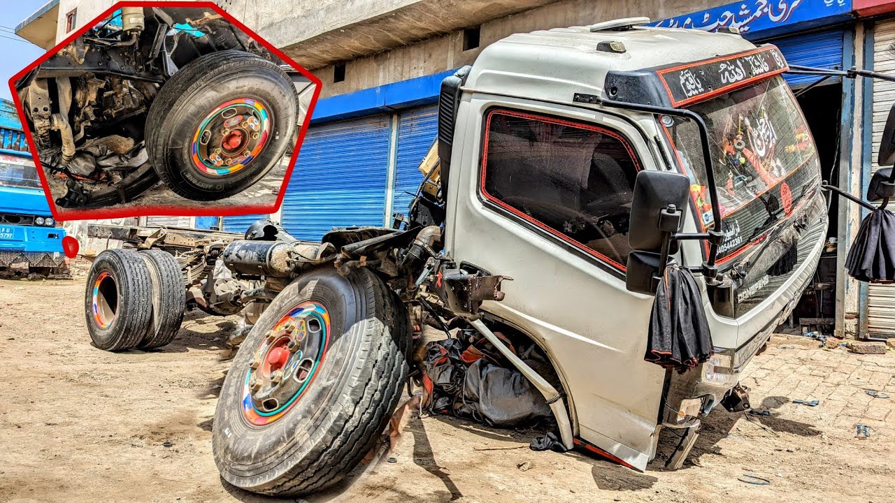 quickly repair! Hino Truck Heavy Accident Made the very badly broken new again | Truck body Repair