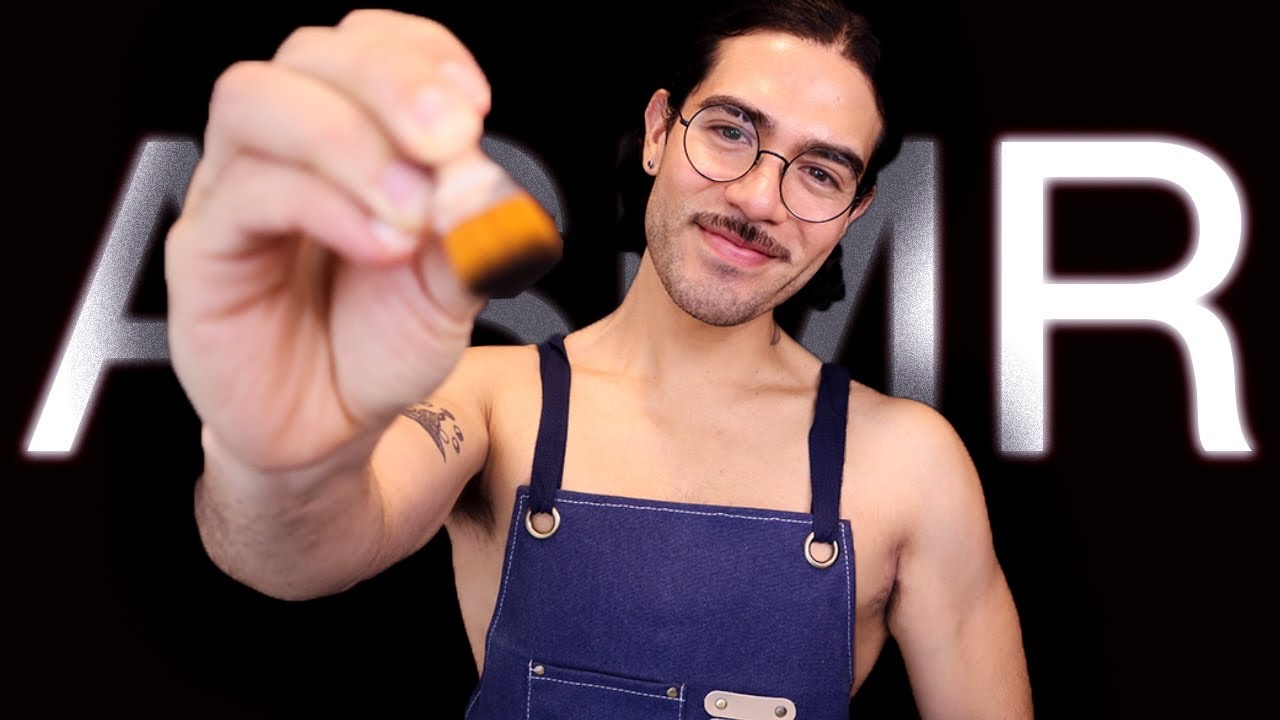 ASMR your artist boyfriend makes you blush