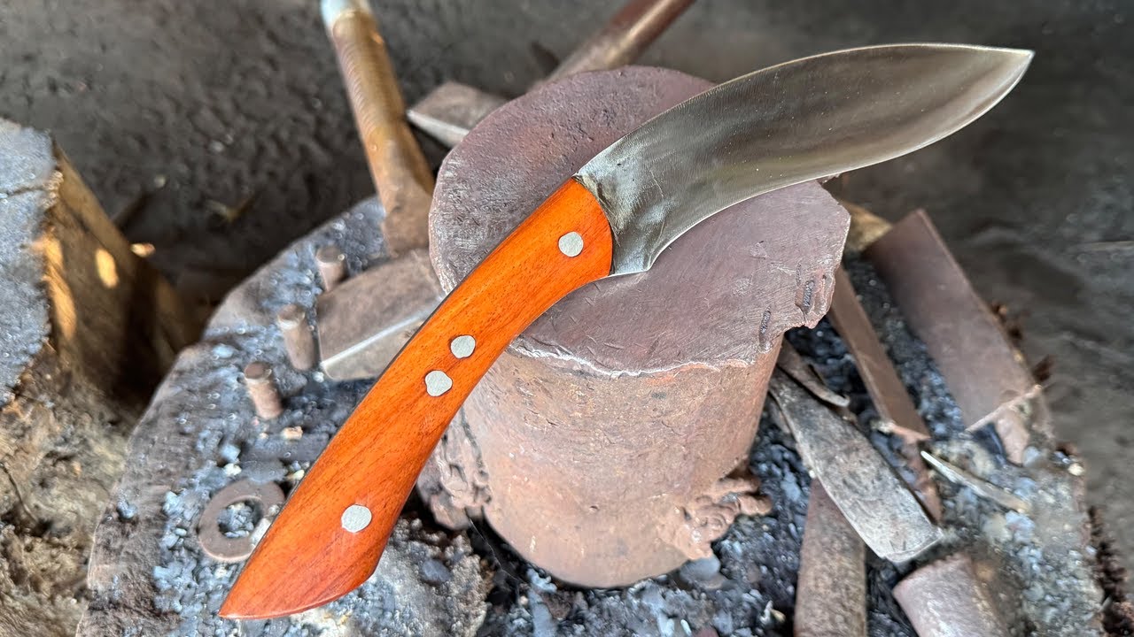 Forging the Perfect Kalapa Knife | Raw Metal to Sharp Blade
