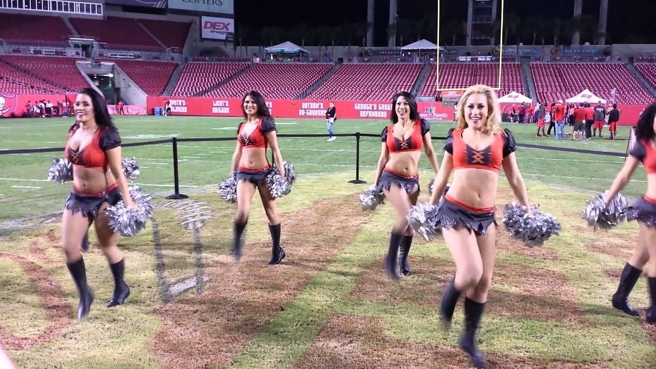 Bucs cheerleaders at 2015 season end event.