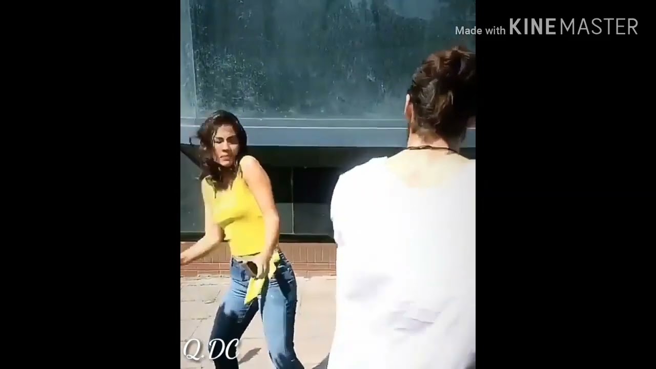 can e sanem dancing #shorts #dance