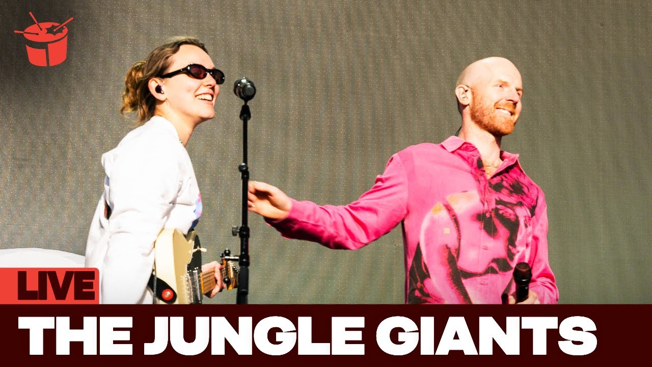 Sycco & The Jungle Giants cover 'Feels Like We Only Go Backwards' live at One Night Stand 2024